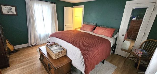 28 Tulip Street, Bristol, CT 06010