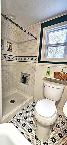 28 Tulip Street, Bristol, CT 06010