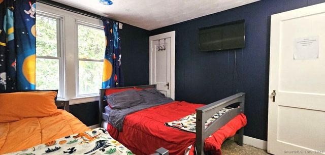 28 Tulip Street, Bristol, CT 06010