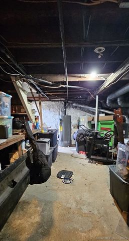 28 Tulip Street, Bristol, CT 06010