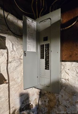 28 Tulip Street, Bristol, CT 06010