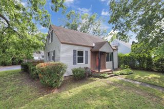 2229 Genessee Avenue, Columbus, OH 43211