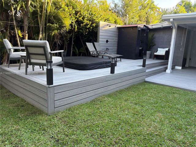 1205 NE 17th Terrace, Fort Lauderdale, FL 33304