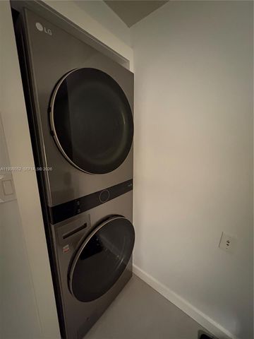 1205 NE 17th Terrace, Fort Lauderdale, FL 33304