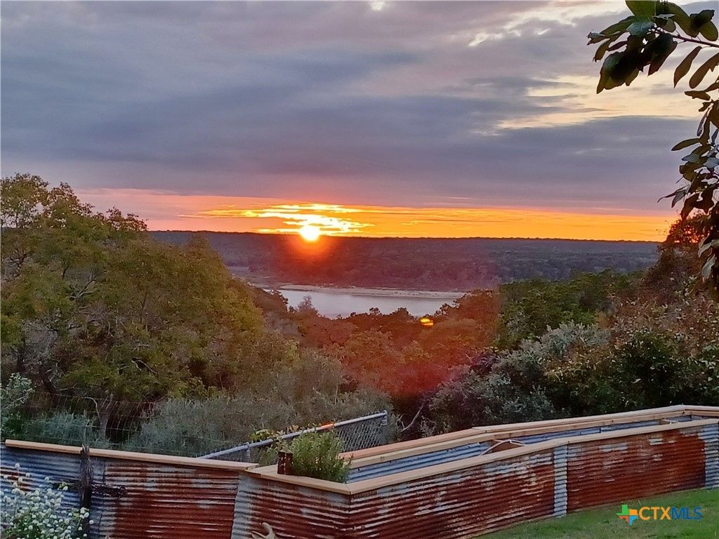 15927 Brazos Drive, Temple, TX 76502