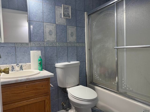 745 N Gladiola Dr, San Luis, AZ 85349