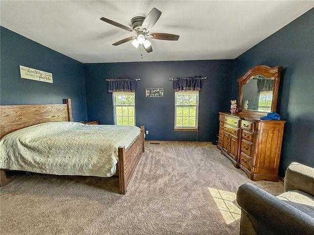 24752 200TH Street, Maryville, MO 64468