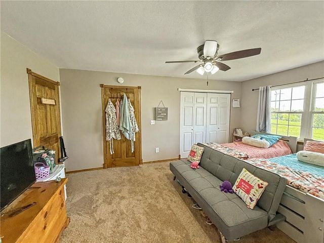 24752 200TH Street, Maryville, MO 64468