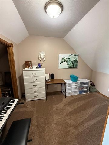 24752 200TH Street, Maryville, MO 64468