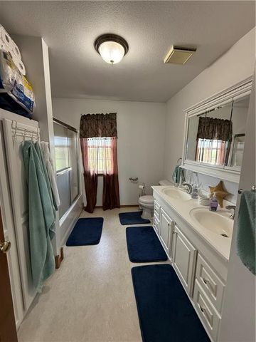 24752 200TH Street, Maryville, MO 64468