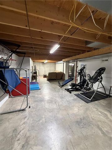 24752 200TH Street, Maryville, MO 64468