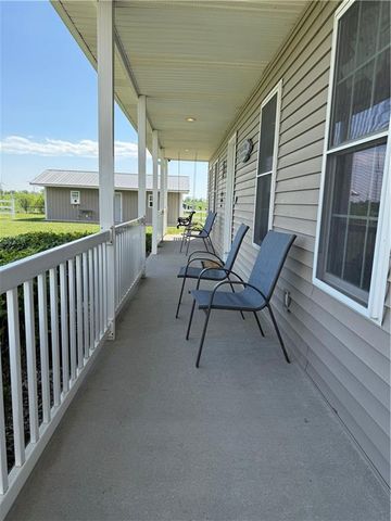 24752 200TH Street, Maryville, MO 64468