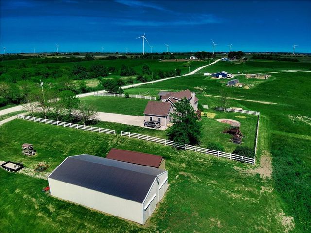 24752 200TH Street, Maryville, MO 64468