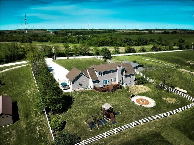 24752 200TH Street, Maryville, MO 64468