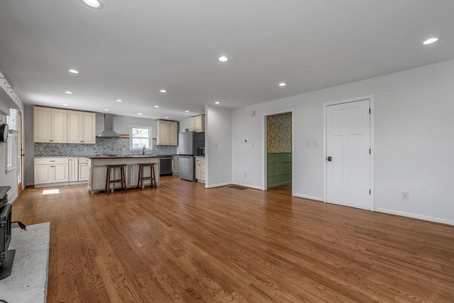 215 Danville Loop 1 Rd Road, Nicholasville, KY 40356