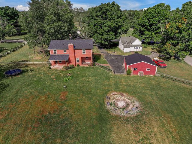 215 Danville Loop 1 Rd Road, Nicholasville, KY 40356