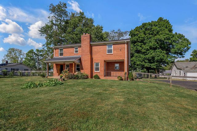 215 Danville Loop 1 Rd Road, Nicholasville, KY 40356