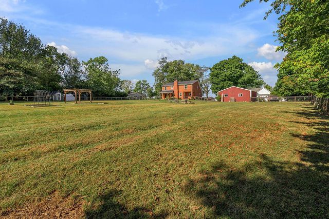 215 Danville Loop 1 Rd Road, Nicholasville, KY 40356