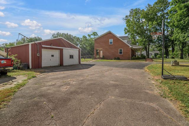 215 Danville Loop 1 Rd Road, Nicholasville, KY 40356