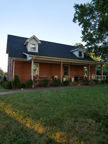 215 Danville Loop 1 Rd Road, Nicholasville, KY 40356