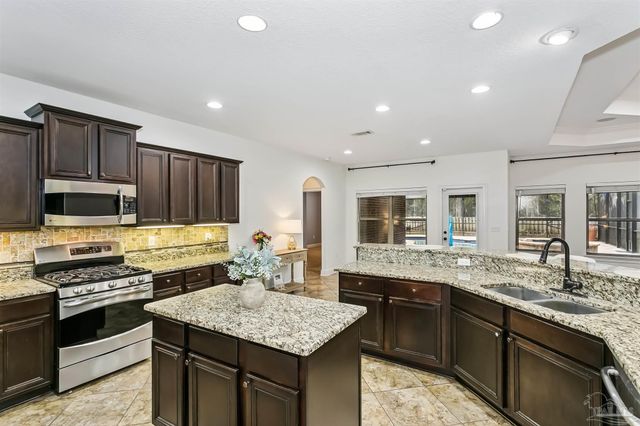 8414 Foxtail Loop, Pensacola, FL 32526