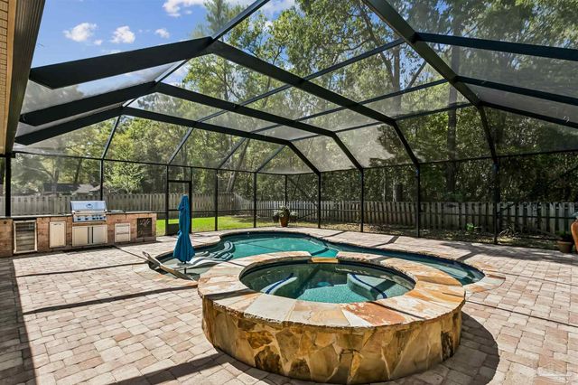 8414 Foxtail Loop, Pensacola, FL 32526