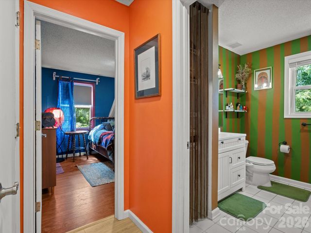 22 Wilson Creek Drive, Asheville, NC 28803