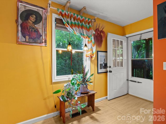 22 Wilson Creek Drive, Asheville, NC 28803