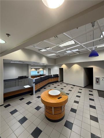 2228 Trenton Road 100, Mcallen, TX 78504