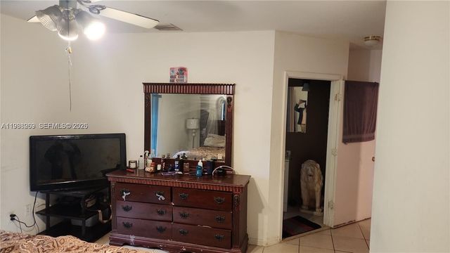 18963 SW 113th Court, Miami, FL 33157