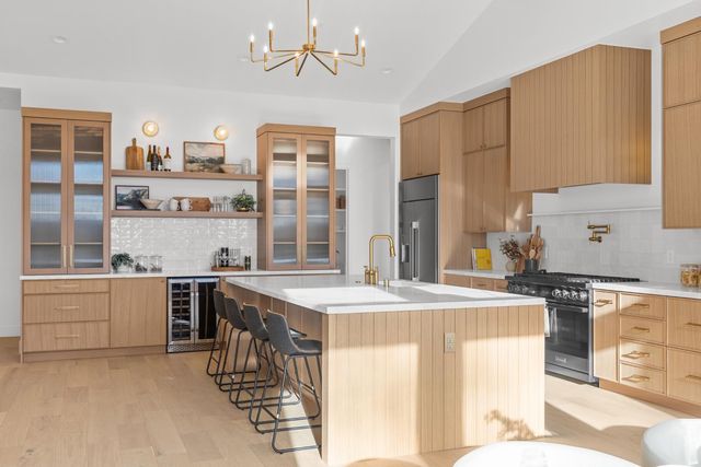 23672 Darkhorse Dr, Auburn, CA 95602