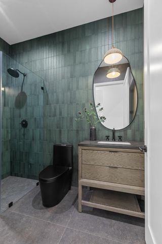 23672 Darkhorse Dr, Auburn, CA 95602