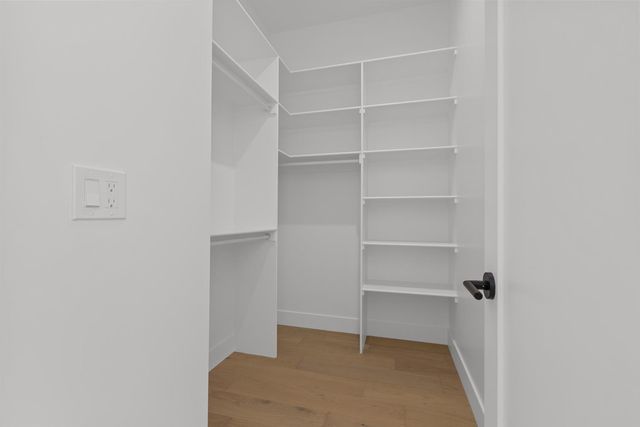 23672 Darkhorse Dr, Auburn, CA 95602