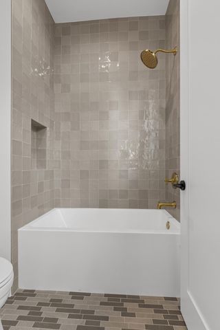 23672 Darkhorse Dr, Auburn, CA 95602