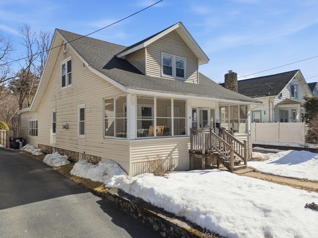 328 Worcester St, Southbridge, MA 01550