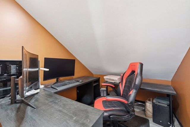 328 Worcester St, Southbridge, MA 01550