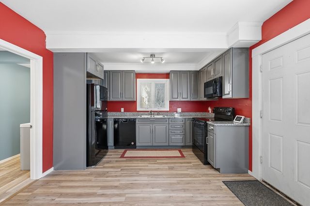 328 Worcester St, Southbridge, MA 01550