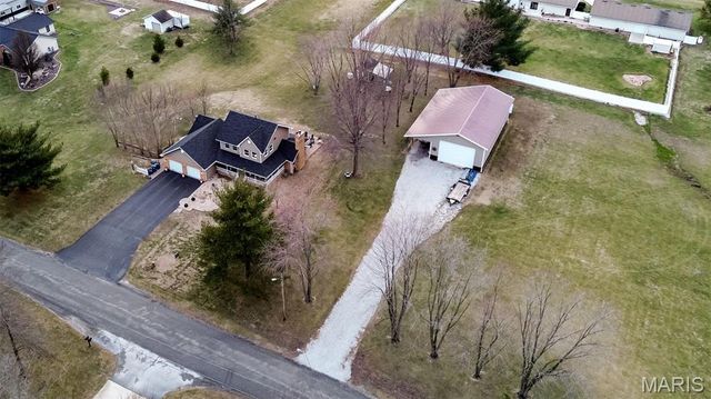 11 David Drive, St Jacob, IL 62281