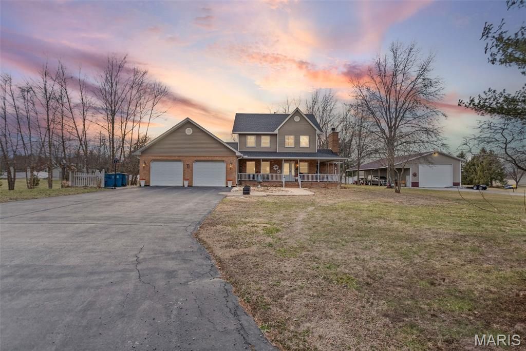 11 David Drive, St Jacob, IL 62281