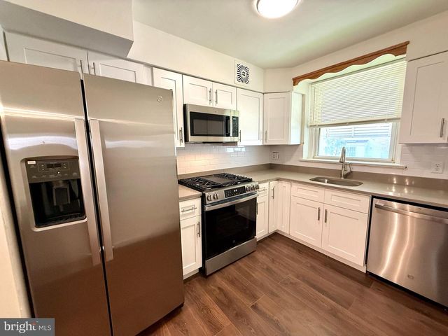 1121 RIPLEY ST, Philadelphia, PA 19111