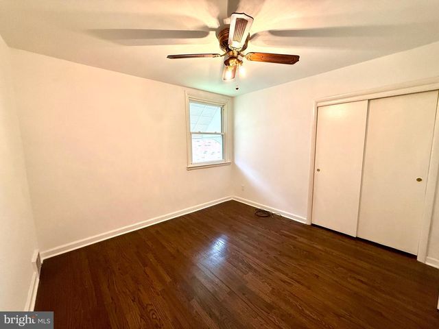 1121 RIPLEY ST, Philadelphia, PA 19111