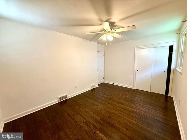 1121 RIPLEY ST, Philadelphia, PA 19111