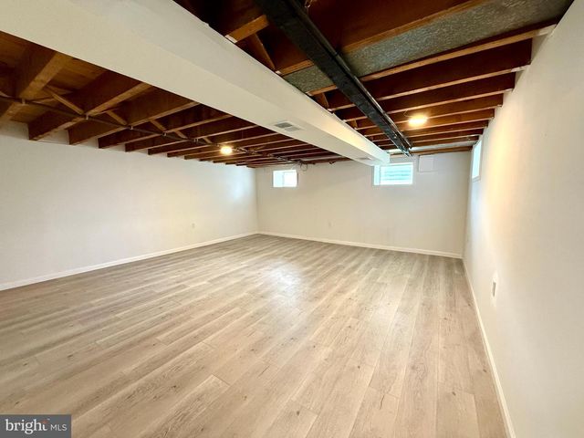 1121 RIPLEY ST, Philadelphia, PA 19111