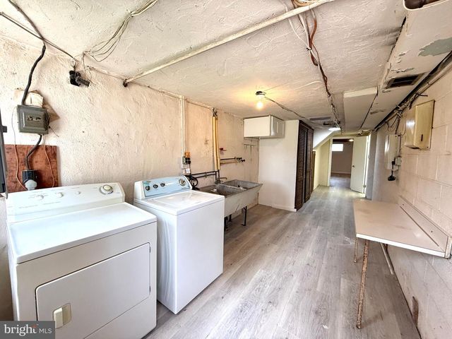 1121 RIPLEY ST, Philadelphia, PA 19111