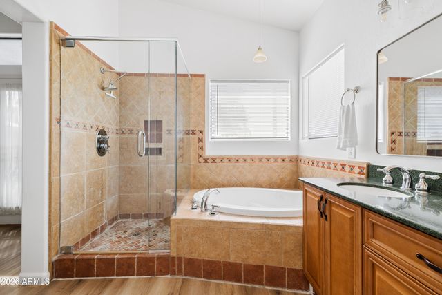 7054 S TAYLOR Drive, Tempe, AZ 85283