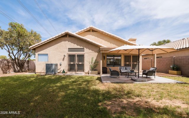7054 S TAYLOR Drive, Tempe, AZ 85283