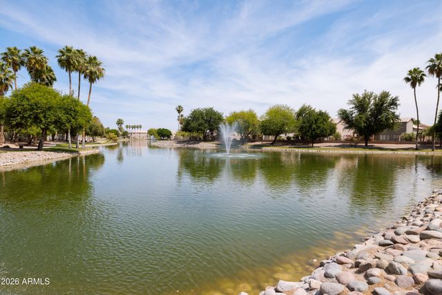 7054 S TAYLOR Drive, Tempe, AZ 85283