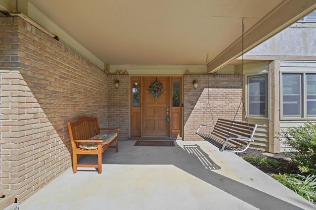 605 Kingfisher Drive, Westerville, OH 43082