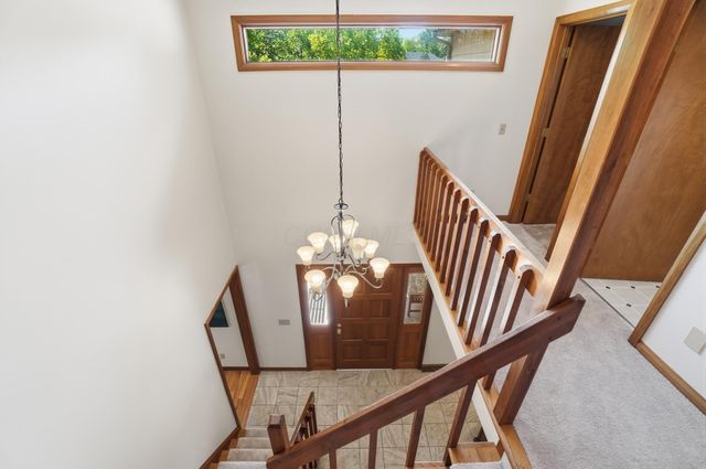 605 Kingfisher Drive, Westerville, OH 43082