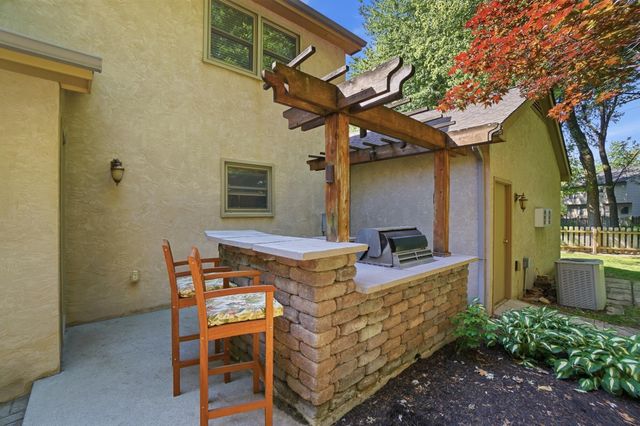605 Kingfisher Drive, Westerville, OH 43082